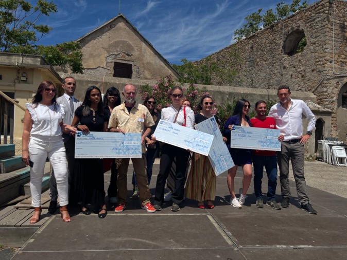 Bijou artisanal fait main par Eva — Made of Dreams créations uniques en Corse