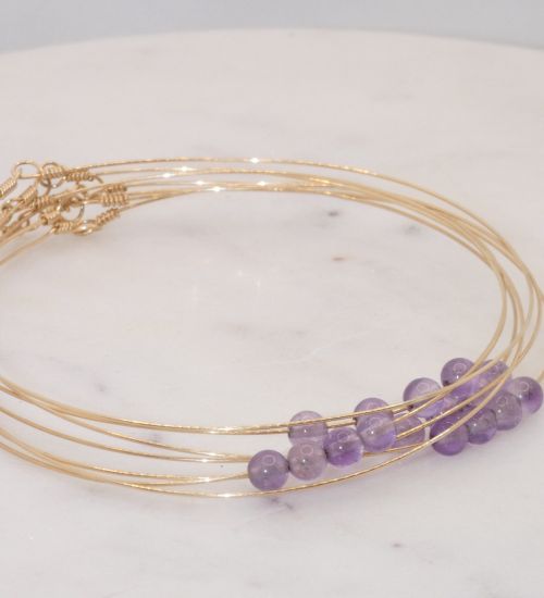 Semainier artisanal en pierres naturelles fait main — Made of Dreams par Eva